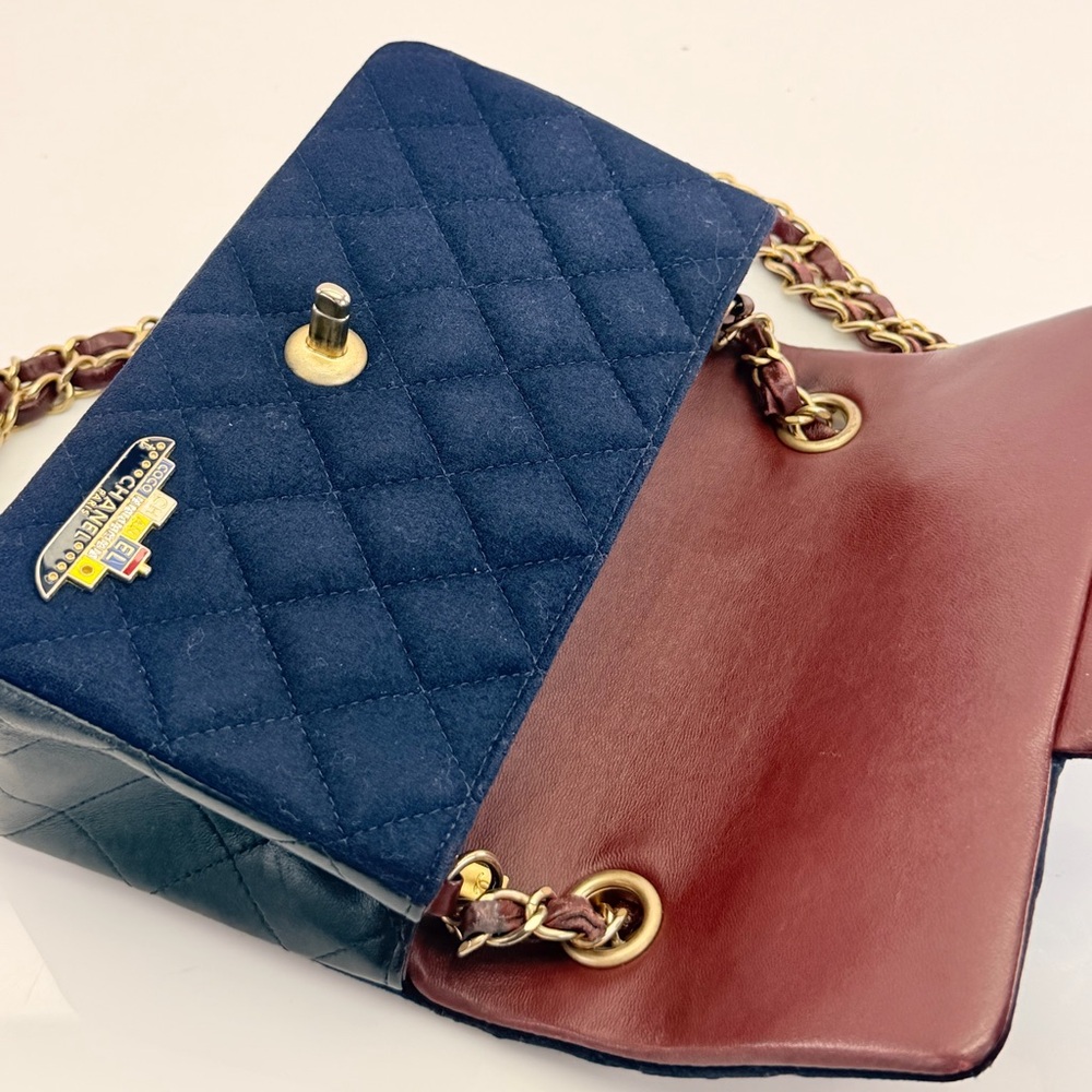 CHANEL Navy Quilted Paris Hamburg Charm Mini Flap Nautical - Picture 9 of 16